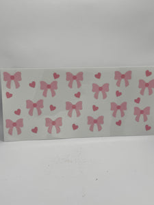 Pink bows hearts