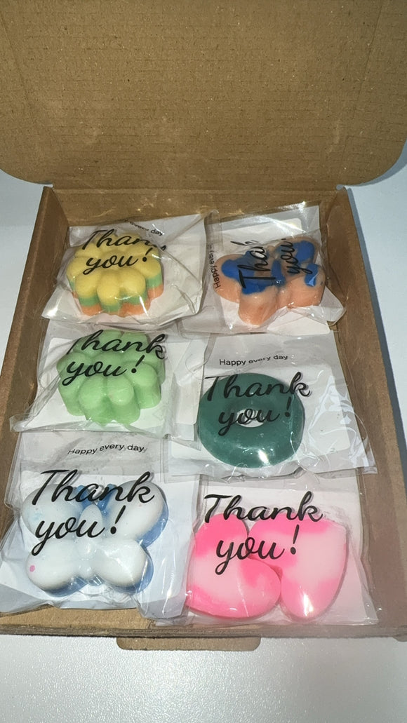 6 Scents Sample Box